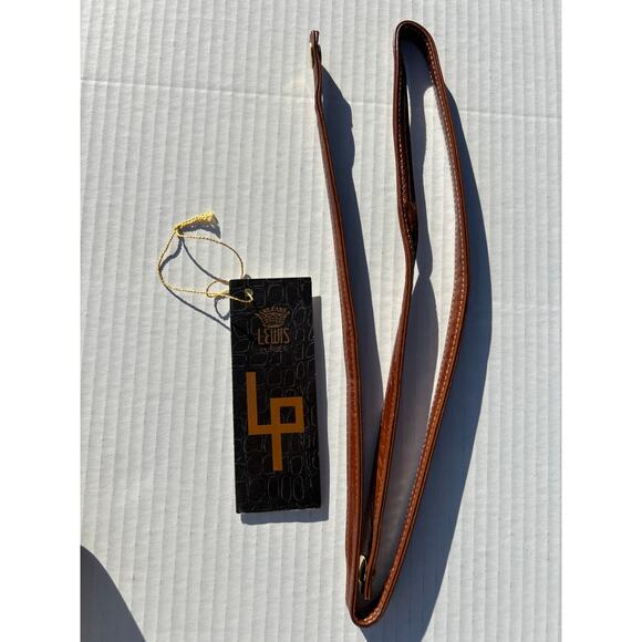 Crown Lewis Purses | Vintage Chestnut Brown Leather Shoulder Bag - Picture 16 of 17